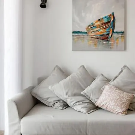 Lägenhet Sunny New Hideaway Near The On The Island Of Hvar *