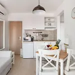 Sunny New Hideaway Near The On The Island Of Hvar Appartement *