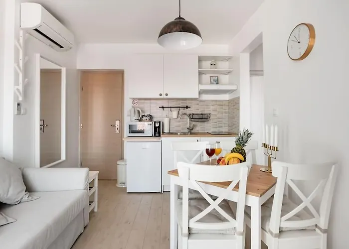 Sunny New Hideaway Near The On The Island Of Hvar Διαμέρισμα *