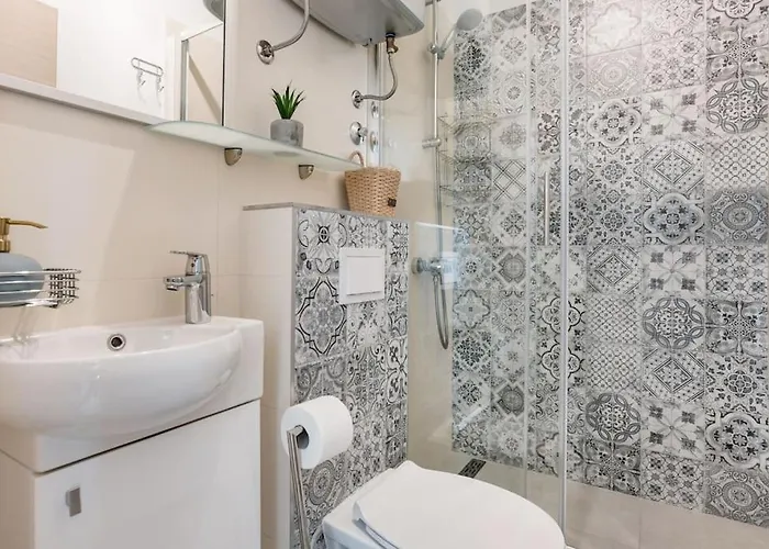 Sunny New Hideaway Near The On The Island Of Hvar * Χβαρ